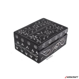 Handicraft Marble Box Touching Carvinng Work