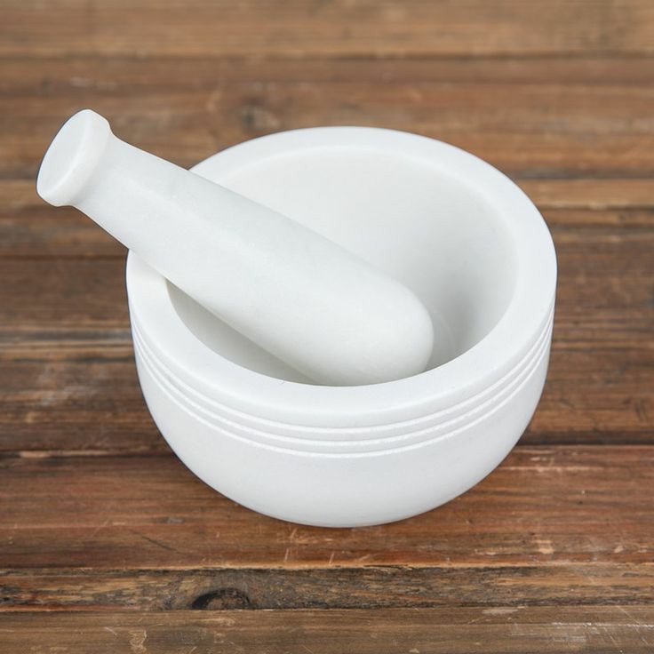 White marble mortar & pestle